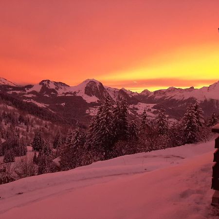 La Belle Etoile Lägenhet Manigod Exteriör bild